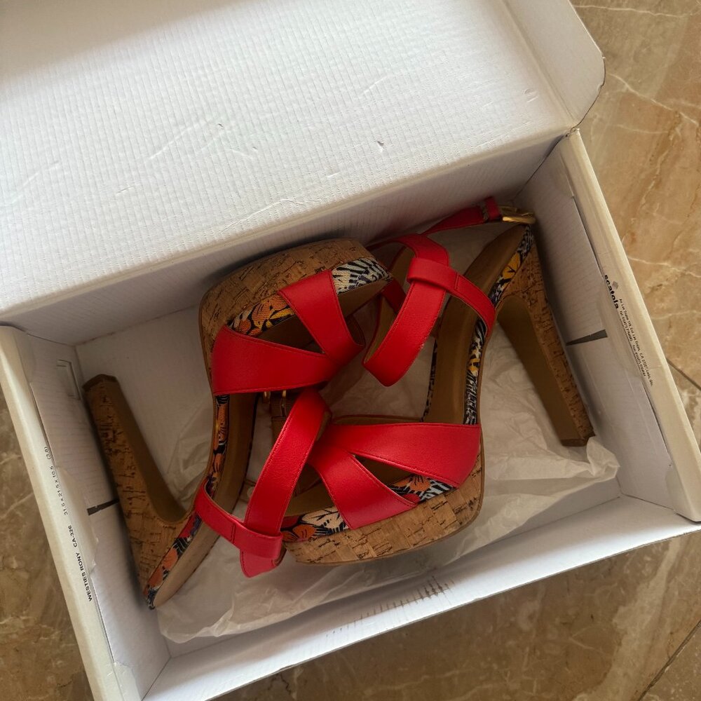 Westies heeled sandals practically new